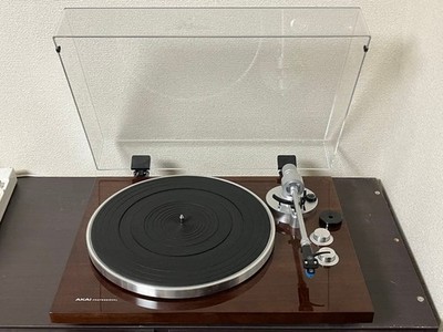 AKAI BT500 Belt Drive Turntable Bluetooth USB Audio Technica Cartridge Stylus