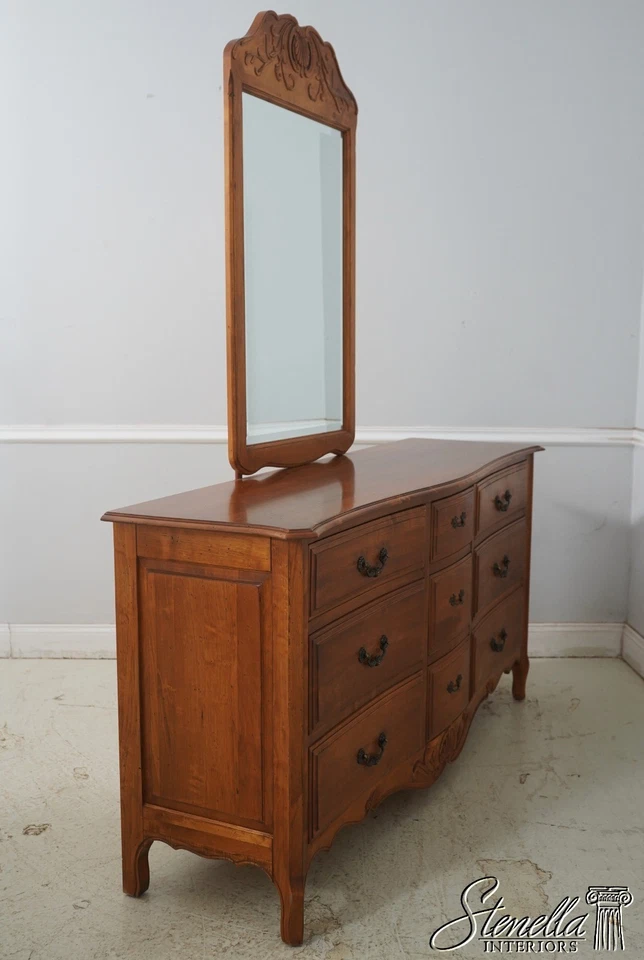 F68375: ETHAN ALLEN Country French Distressed Finish Dresser w. Mirror - Image 2 of 4