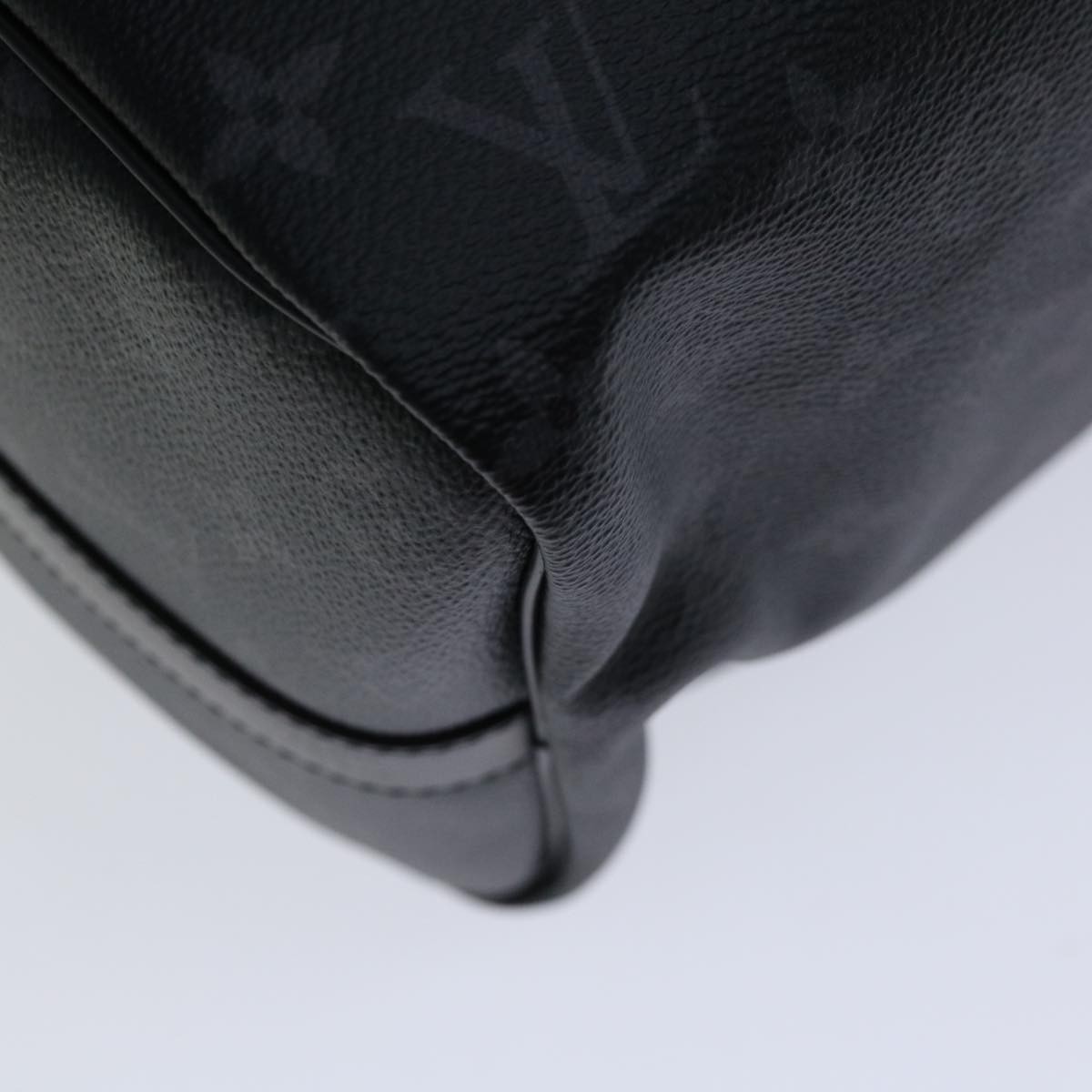LOUIS VUITTON Monogram Eclipse Keepall Bandoulier… - image 10