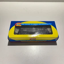 Athearn RTR #73181 HO Scale Wolf's Head Oil #20645 Single Dome Tank Car Boxed