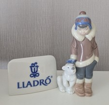 Lladro Figurine ESKIMO BOY WITH PET #5238