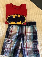 Batman Boys Red T-Shirt Plaid Shorts Outfit Set w/Belt Adjustable Waist 4T 5T