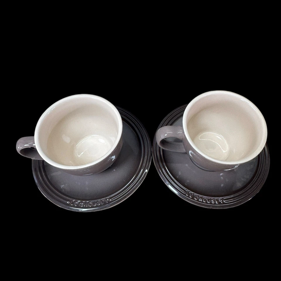 Lote de 2 tazas y platillos Le Creuset Cappucino 6 oz colección café ombre marrón Foto 2 de 4