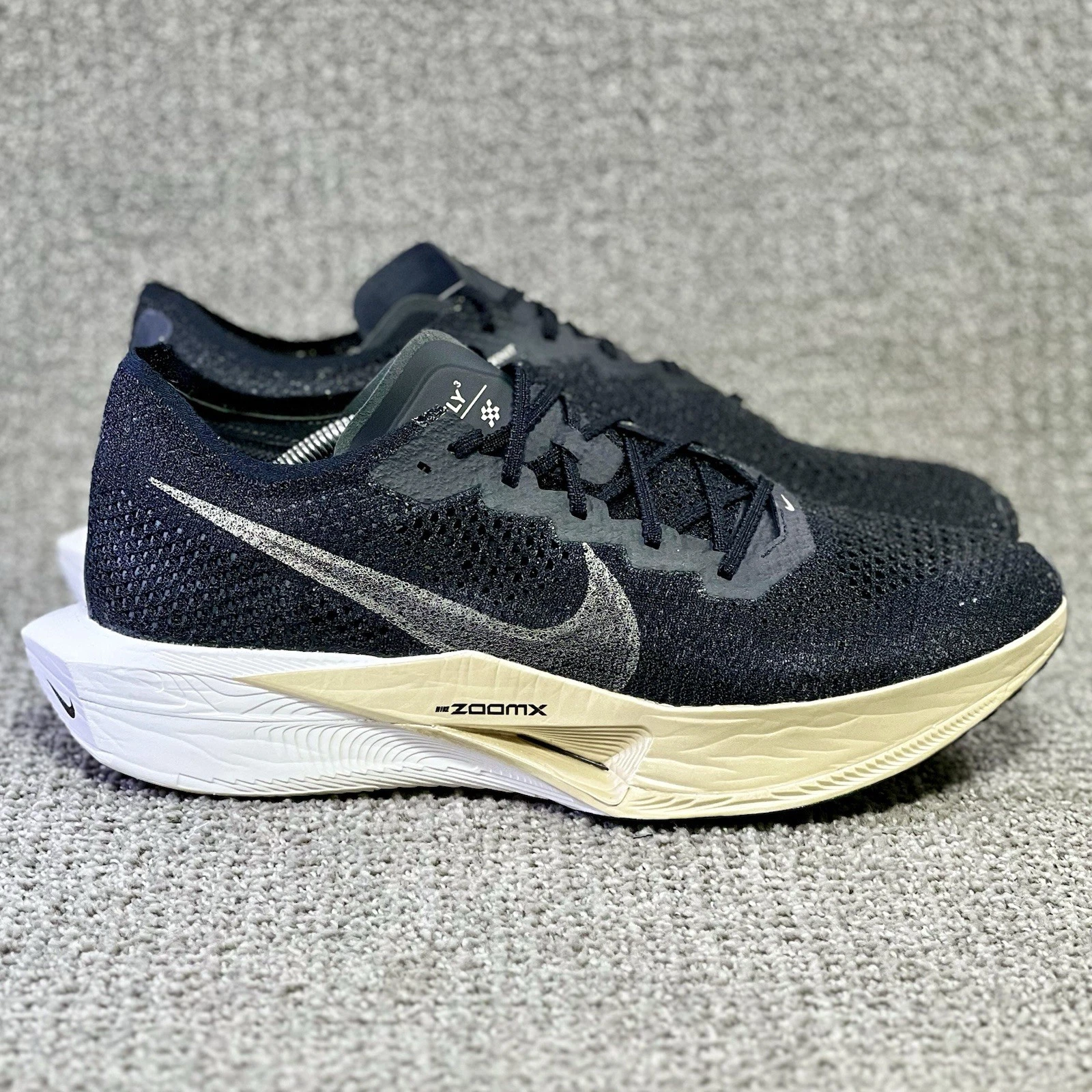 Nike ZoomX Vaporfly Next% 3 Black Metallic Gold Grain DV4130-002 Women's Size 9