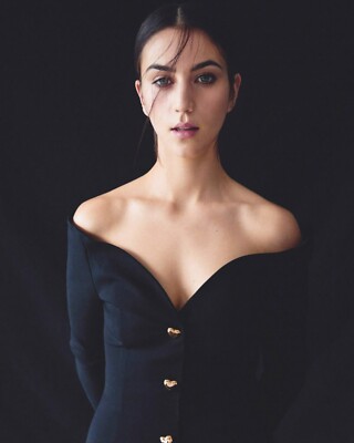 CLAUDIA SALAS 8x10 PHOTO *