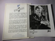 Ricky Skaggs Press Kit