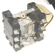 Cutler Hammer Model 6-2-6 Relay 753 No. 9575H2022A 10a 600v 208 220v coil C-H
