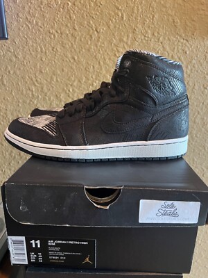 AIR JORDAN 1 RETRO HIGH BHM 2015 SIZE 11.0 DS 100% AUTHENTIC