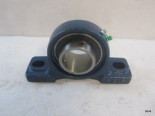 UCP210-31 Pillow Block Bearing 1-15/16" Bore 2 Bolt Solid Base