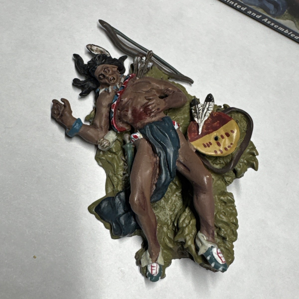 Figurine Black Hawk Toys - Soldat Sioux Mort - 1:32 - Collection Plomb