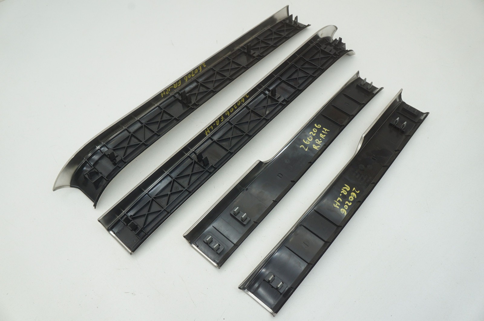 Set Front Rear Left Right Sill 3W4863381P Bentley Continental Flying Spur 06-18