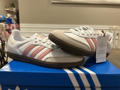 adidas gazelle silver green womens adidas Barricade Tennis Shoes - Women's - Cloud White / Silver / Grey Two