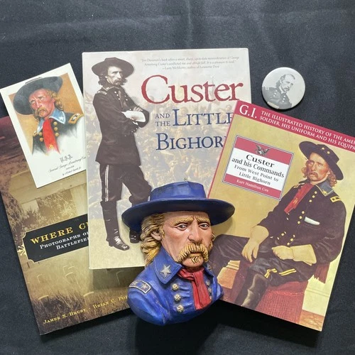 General Custer History Lot – Books, Postcard, Pinback & 10” Wall Bust Decor