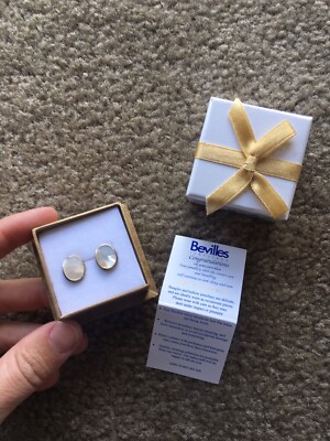 Women's gorgeous vintage BEVILLE Oval Earrings BRAND NEW IN