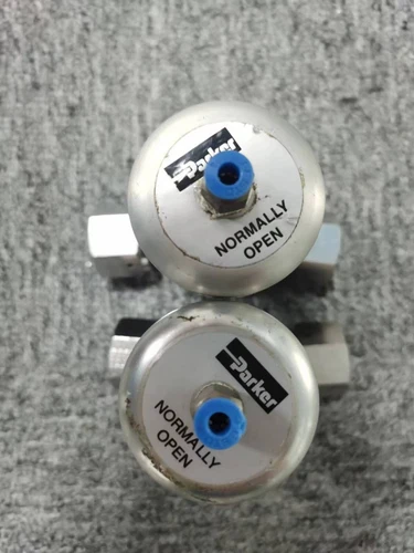 PARKER 8V1-P8VE-11AO-SSV-PE Bellows Valve, PN: 44900243-pe Fedex fast shipping