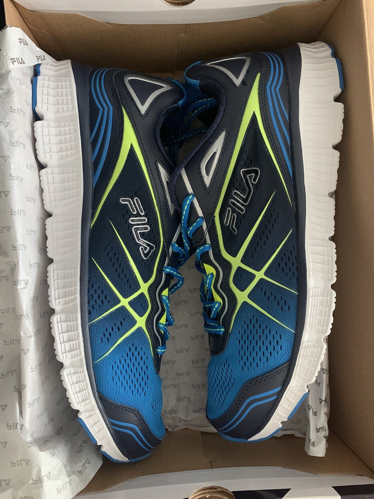 SAOLA Scarpe panoramiche da uomo Fila Memory taglia 13