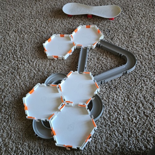 Hexbug Nano Bugs Track Pieces Accessories Parts & 4 Hexbugs Works Ready To Play - Picture 15 of 18