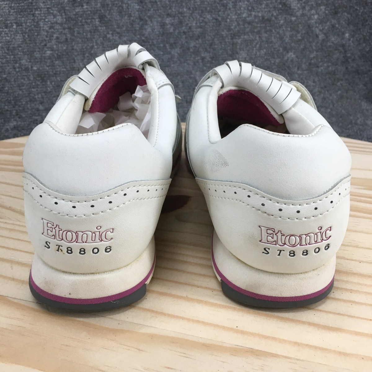 Etonic Shoes womens 7.5 Fringed Soft Spikes Golf Low