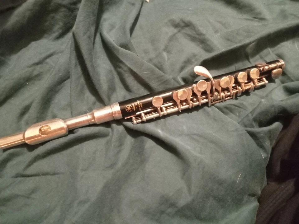 YAMAHA YPC32 PICOLLO, en buen estado usado. Funciona bien Foto 2 de 2