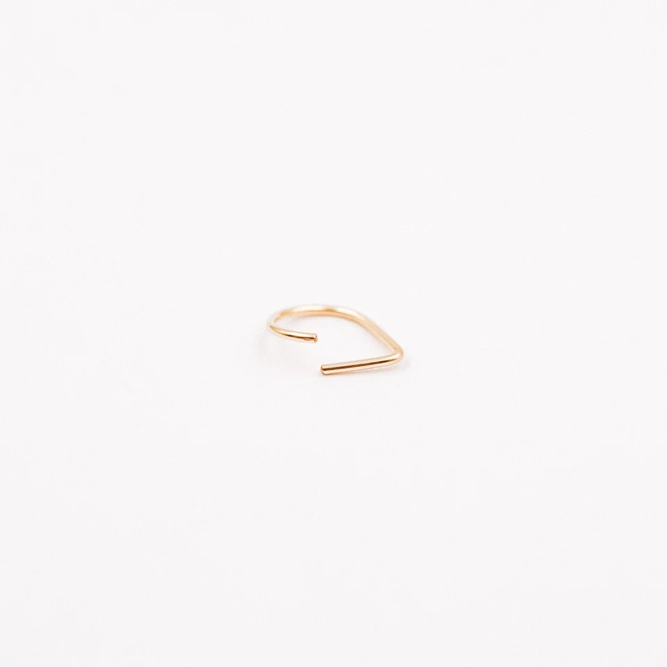 Teardrop Septum Ring, Chevron Septum Ring, 14ga 16ga 18ga 20ga 8mm or 10mm - Immagine 3 di 4