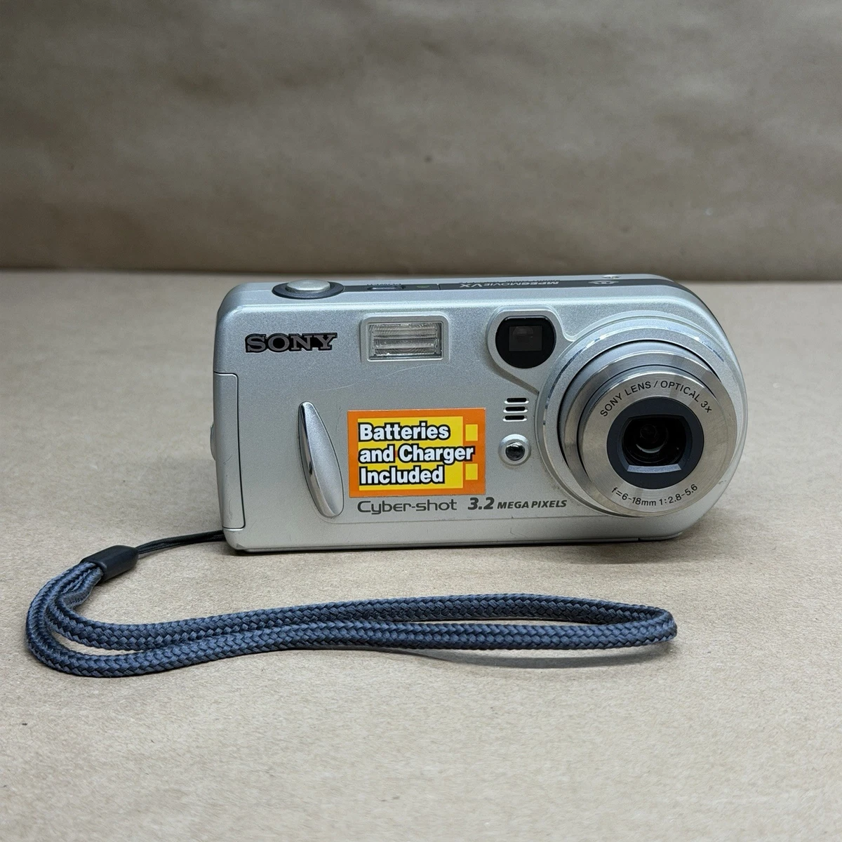 Sony Cyber-shot DSC-P72 Digital Cameras 3-4.9 MP Maximum