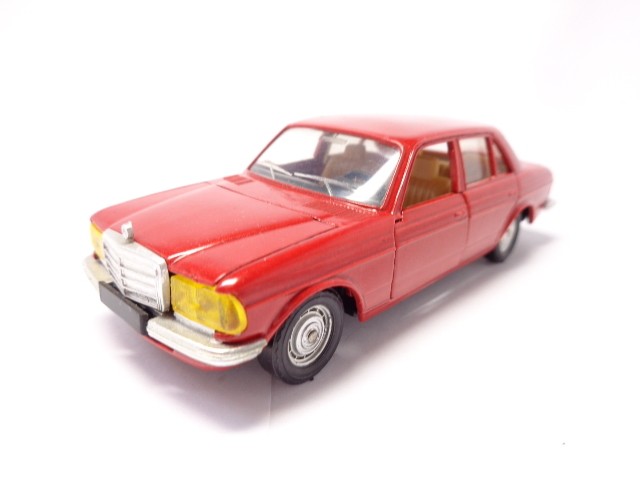 Solido Mercedes S-class 280 W116 1972 1:43 47