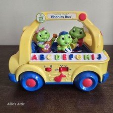 Leap Frog Learning Friends Phonics Bus Talking A-Z Letters Tad Leap Lily Figures