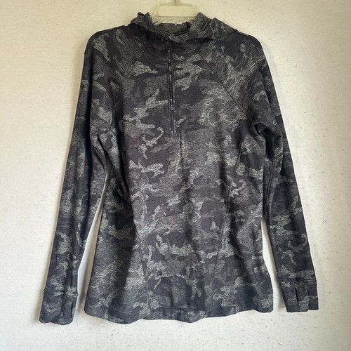 Lululemon Outrun The Elements Half Zip Women's Size 8 Medium Incognito Camo Rulu