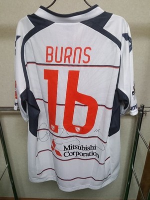 Nathan Burns 2016 FC Tokyo Away Trikot M-L handsigniert guter Zustand