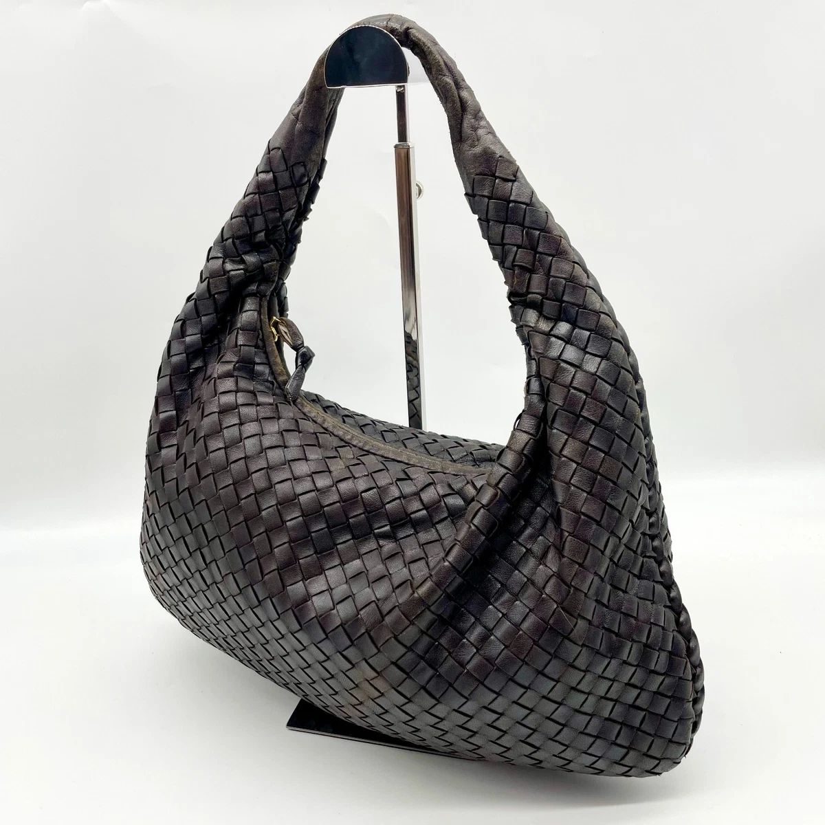 ボッテガ・ヴェネタ　ホーボーシェイプバッグ ボッテガ・ヴェネタ】通勤だってOK！柔らかなシェイプのホーボーバッグ