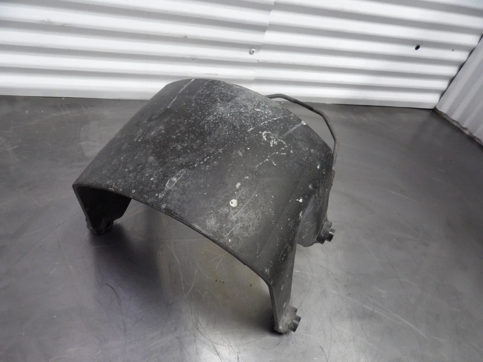 03-09 Soporte guardabarros delantero honda vtx1300 s t r 61101-mea-670 Foto 2 de 3