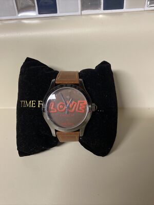 Coach X Keith Haring Love Saddle Brown Leather Maddy Watch  display picture 3