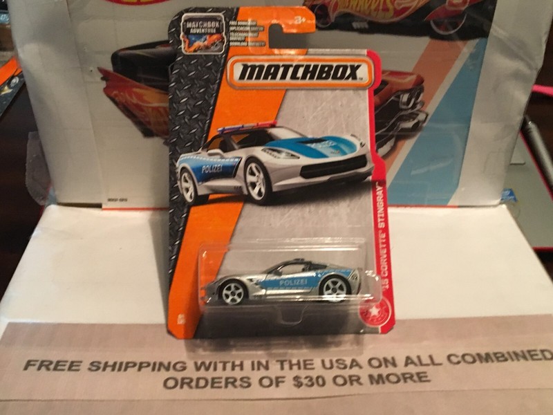 MATCHBOX 15 CORVETTE STINGRAY POLIZEI CAR 64/125 SILVER VHTF!!!