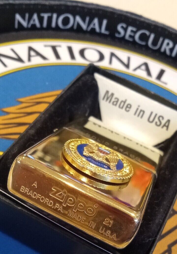 SCANDAL☆レア☆Zippo 1981 USS Ray Sin 653 Zippo Lighter. For Sale at Ruby Lane