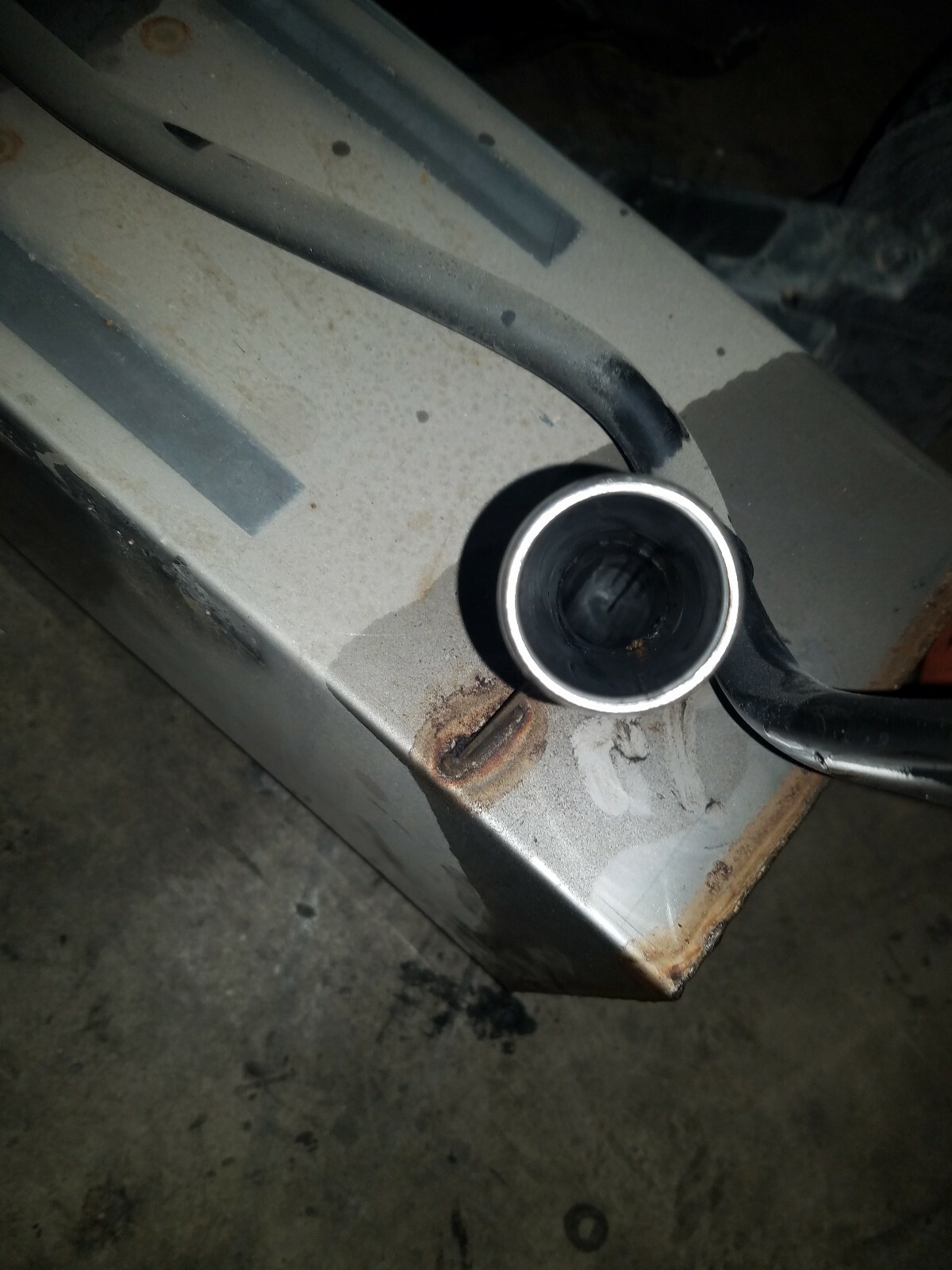 04-10 Lotus Elise/Exige Racing Fuel Cell