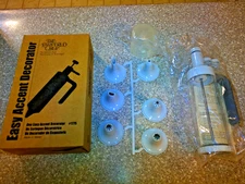 Pampered Chef Easy Accent Decorator #1775 Brand New, Unused!