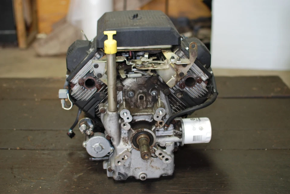 Woods 5182 Motor Completo Kohler Command Eje Horizontal FALTA ETIQUETA SERIE Foto 4 de 4