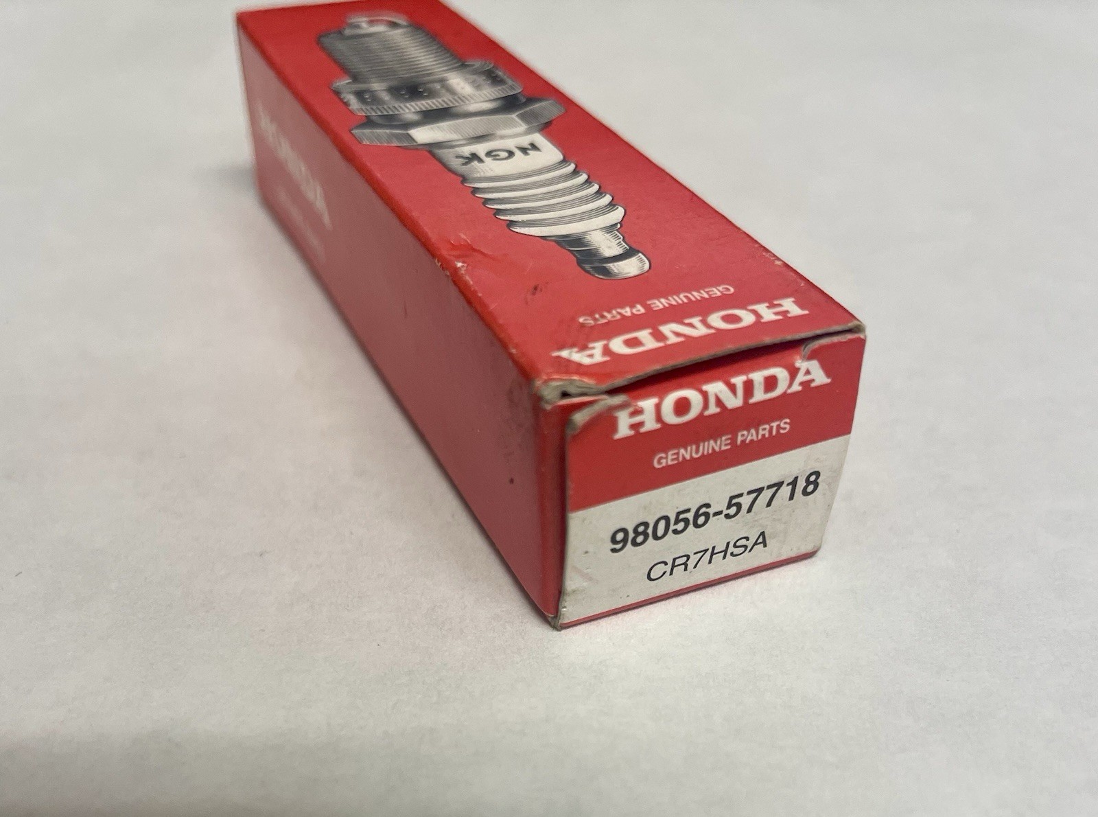 VINTAGE HONDA NGK CR7HSA Spark Plug   QTY 1