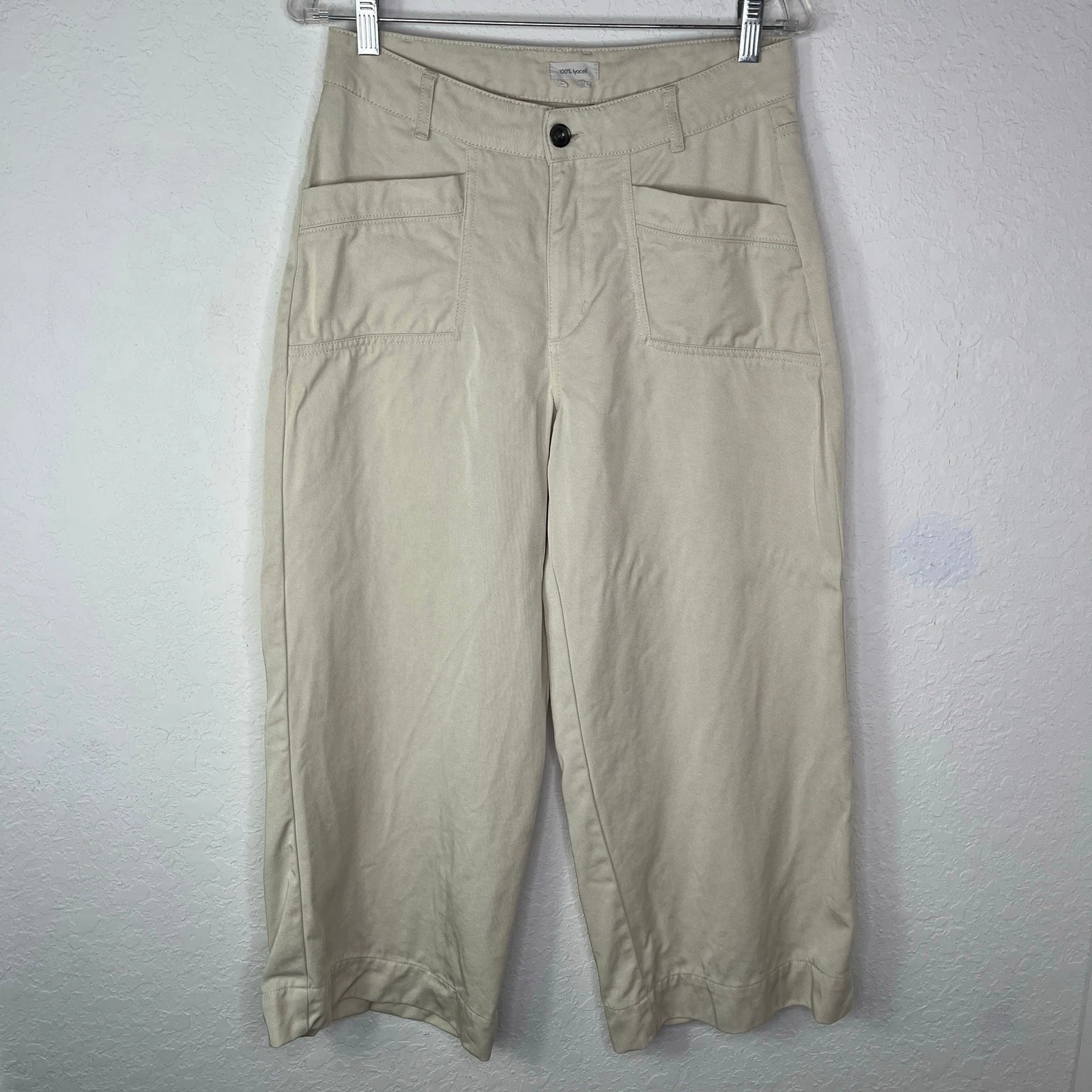 C&C California Lyocell Capri beige pants, S/M??, comfort, casual, travel, summer