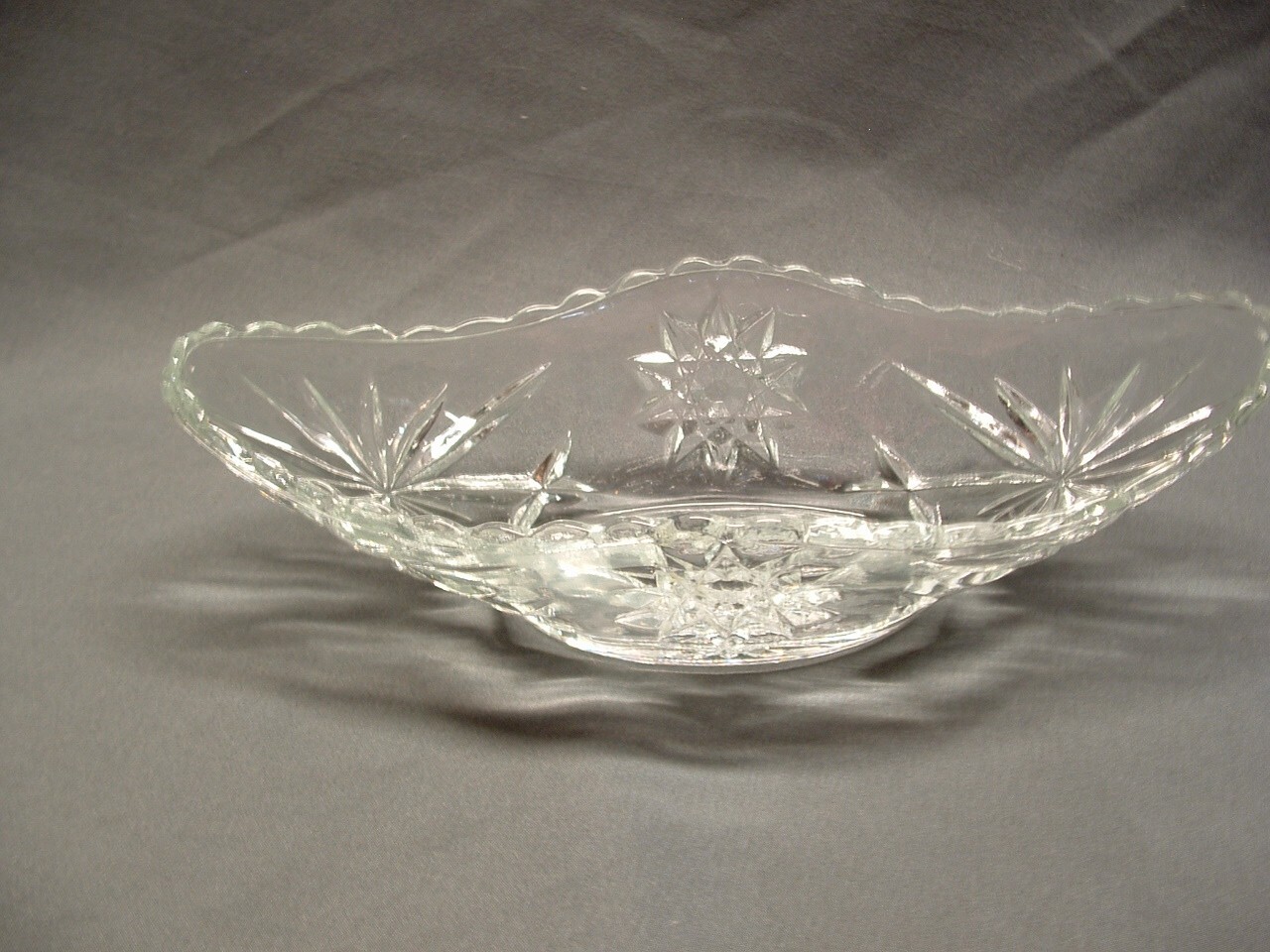 Vintage Anchor Hocking Prescut Star of David Banana Split Glass Dish