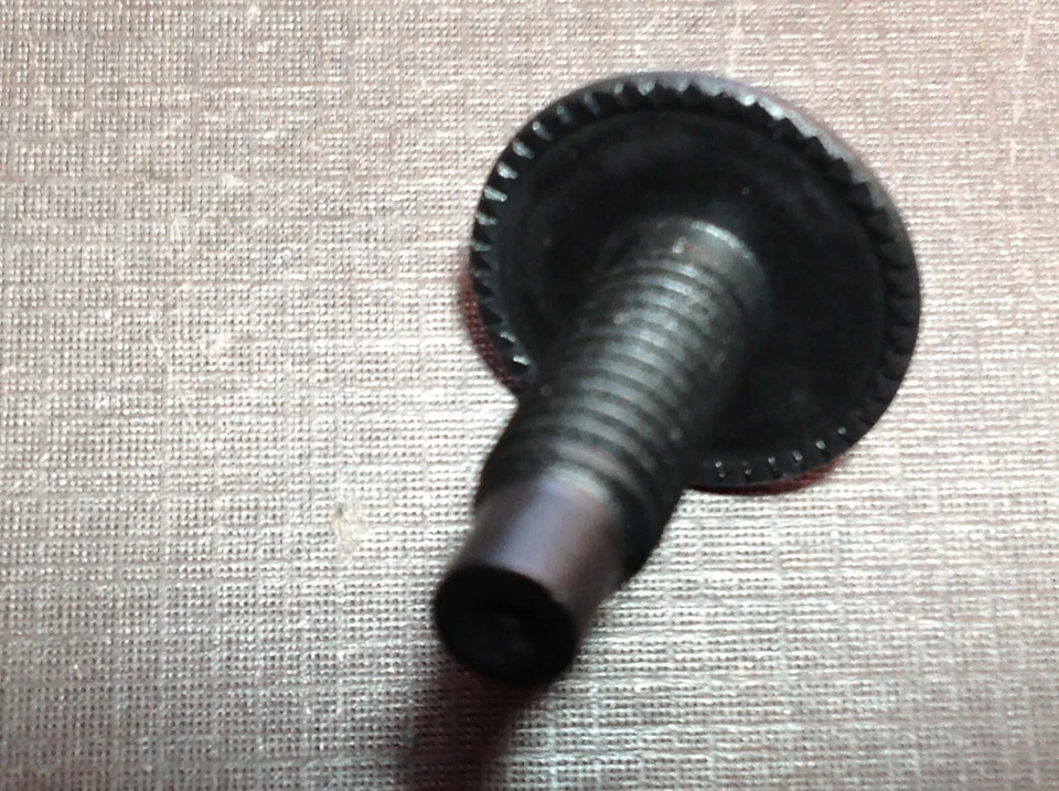 25 piezas 5/16-18 x 1" carrocería guardabarros cabeza hexagonal dentada brida arandela pernos se adapta a Ford Foto 3 de 4