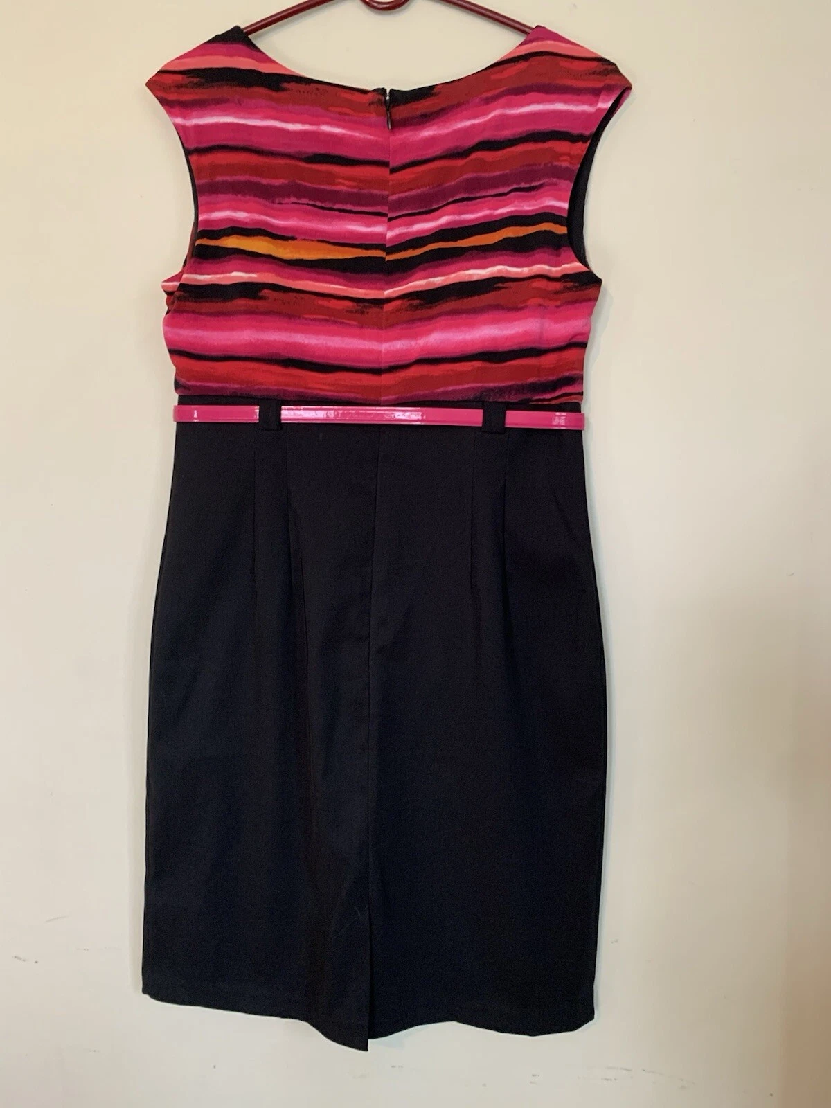 Abito ALYX Petite taglia 12P senza maniche rosa a righe top nero gonna con cintura dietro Zi