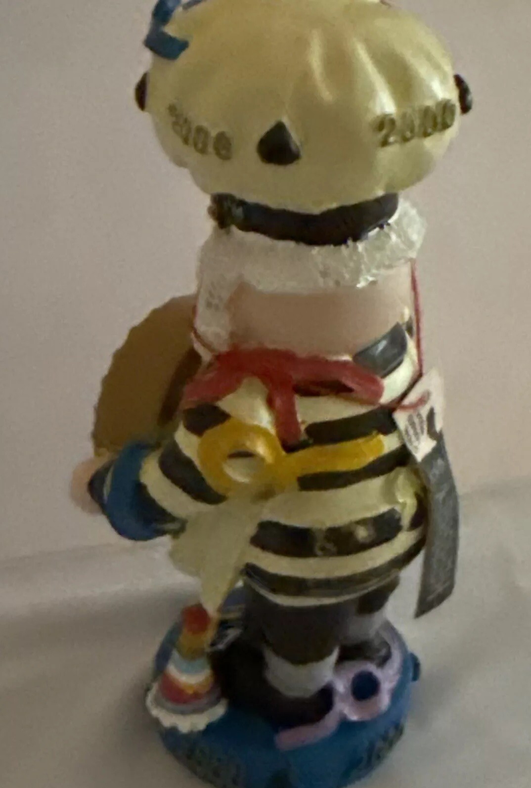 Picture 4 of 6