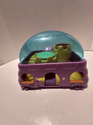 Nickelodeon Baby Shark's Big Show! William's House Playset 7  Wide Not Complete