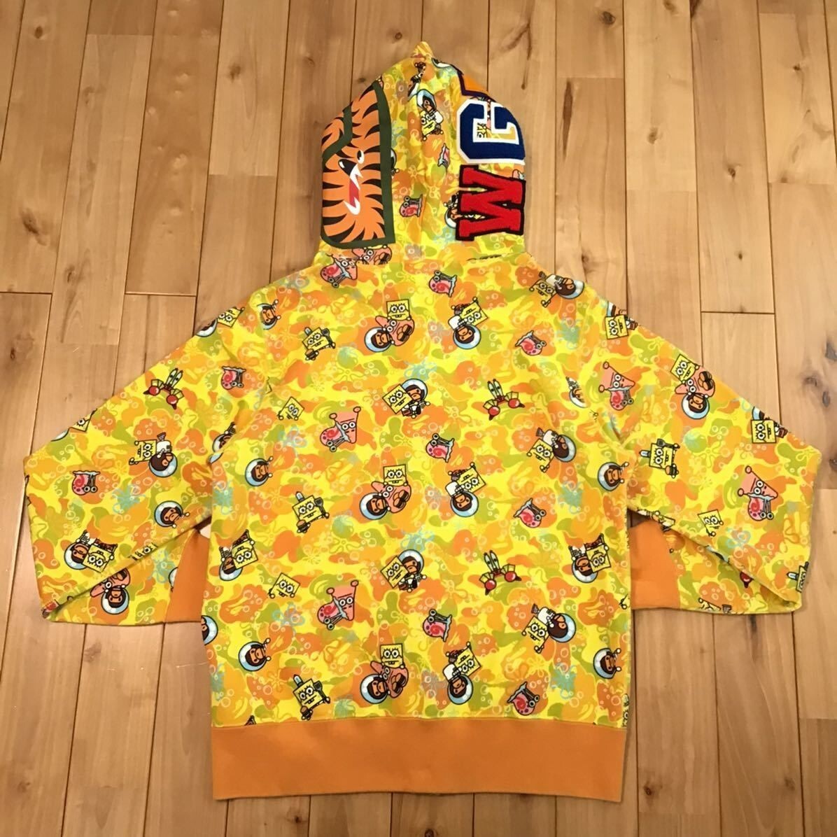 BAPE × SpongeBob Milo shark full zip hoodie A Bathing Ape Size L