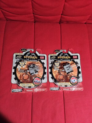 Lot Of 2 Battlebots Battlechains Keychains Biohazard Beto Raptor Deadblow NEW 