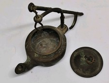 Lucerna lume ad olio in ferro battuto artigianato artistico da appendere