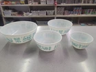 PYREX AMISH BUTTERPRINT 4 PIECE NESTING BOWL SET - TORQUOISE ON WHITE