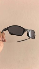 Vintage Oakley Juliet 1.0 X metal polarized sunglasses with black lenses and bla