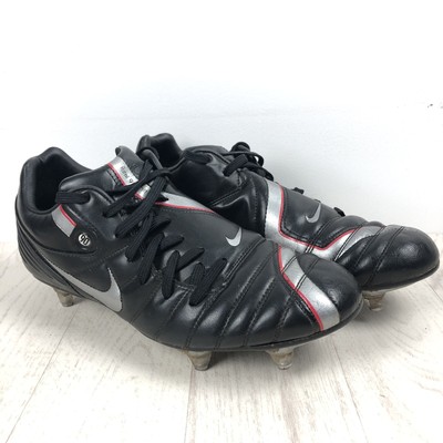 total 90 shift nike